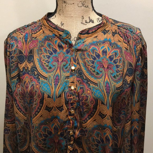 {Apt.9} Paisley Print Button Front Blouse - Picture 4 of 8